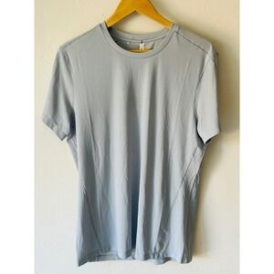 Ten Thousand Mens Lightweight Training‎ Shirt Light Grey Size Medium NEW